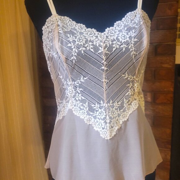Wacoal Blush & Lace Camisole - Size L (fits like a M) - Picture 2 of 9